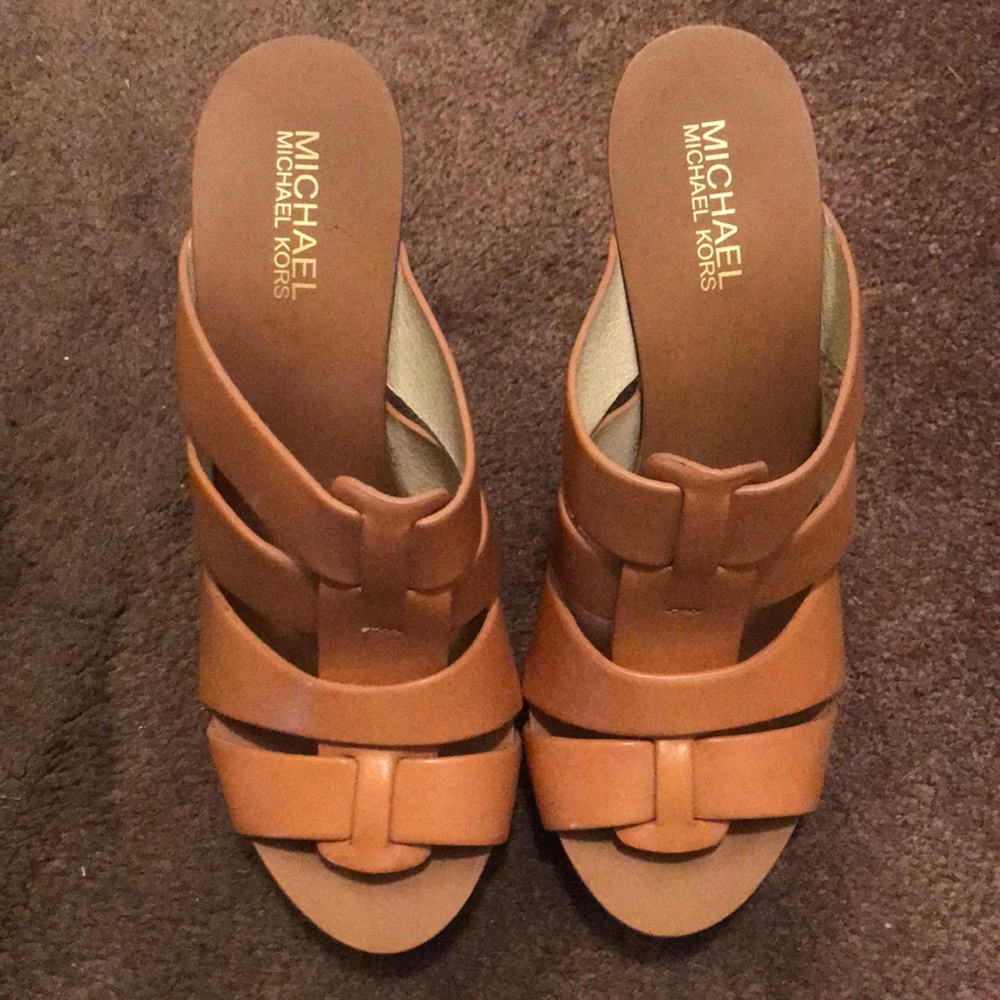 MICHAEL Michael Kors Somerly Leather Mule Pump